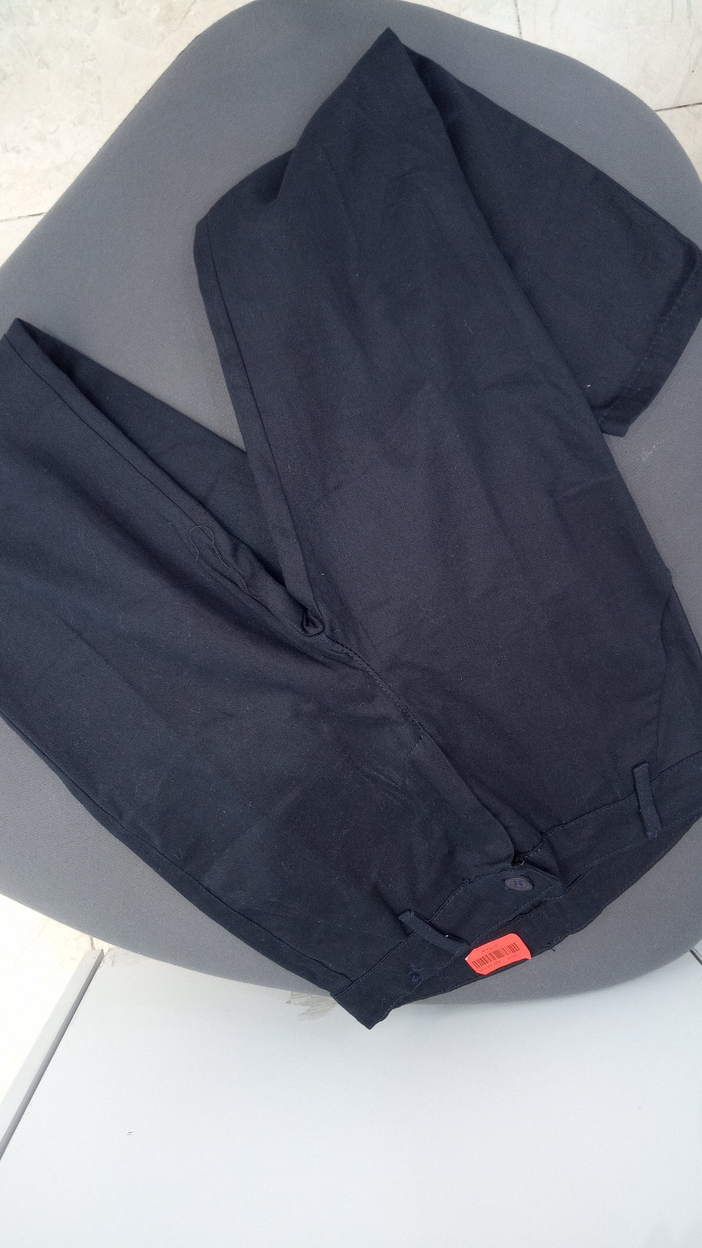 بنطلون نيلي