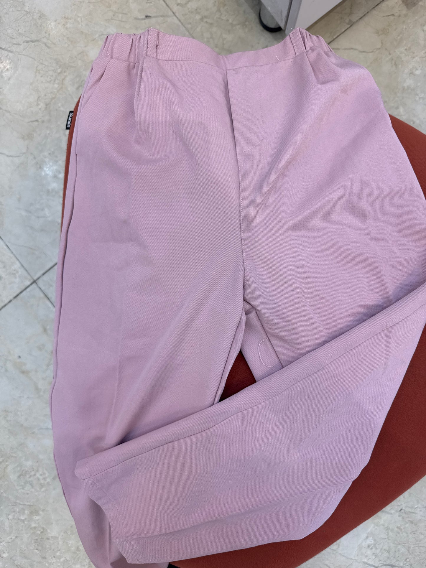 بنطلون قماش وردي