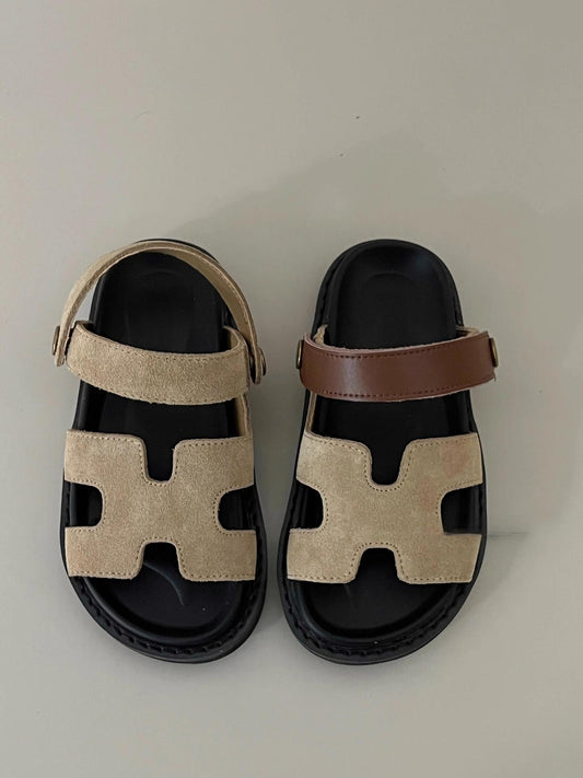 صندل اطفال بيجي