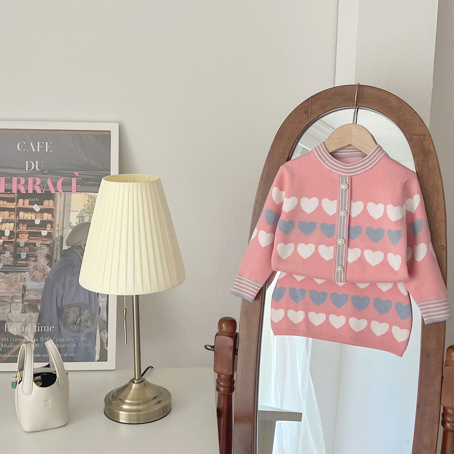 طقم بناتي لونين