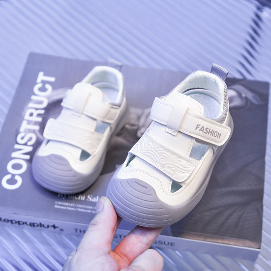 ترينشوز صندل لونين