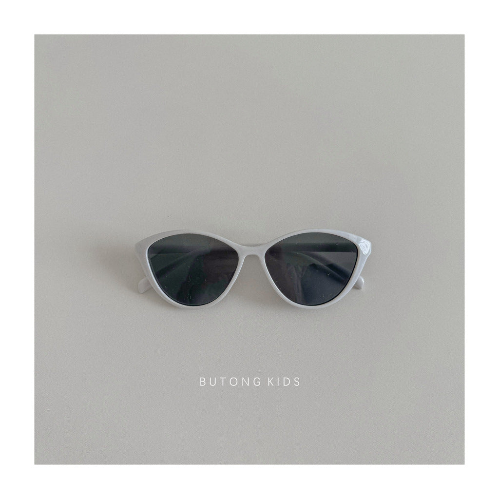 نظارات اطفال ابيض