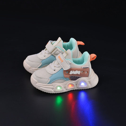 ترينشوز اخضر مضيئ