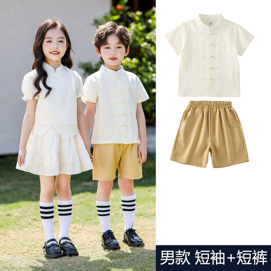 طقم ولادي اشورت اصفر