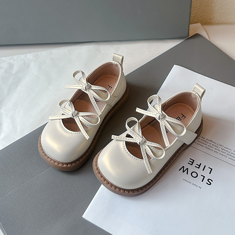 حذاء بناتي بيجي