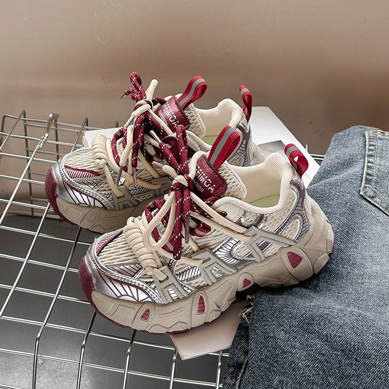 ترينشوز بلنسياكا لونين