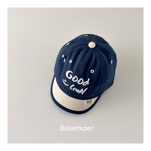 قبعة اطفال عدة الوان