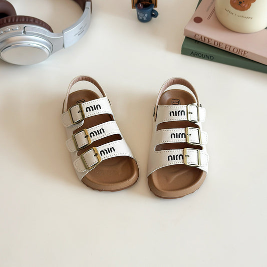 صندل ولادي ابيض