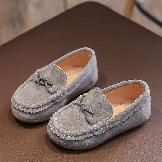 حذاء رسمي رصاصي