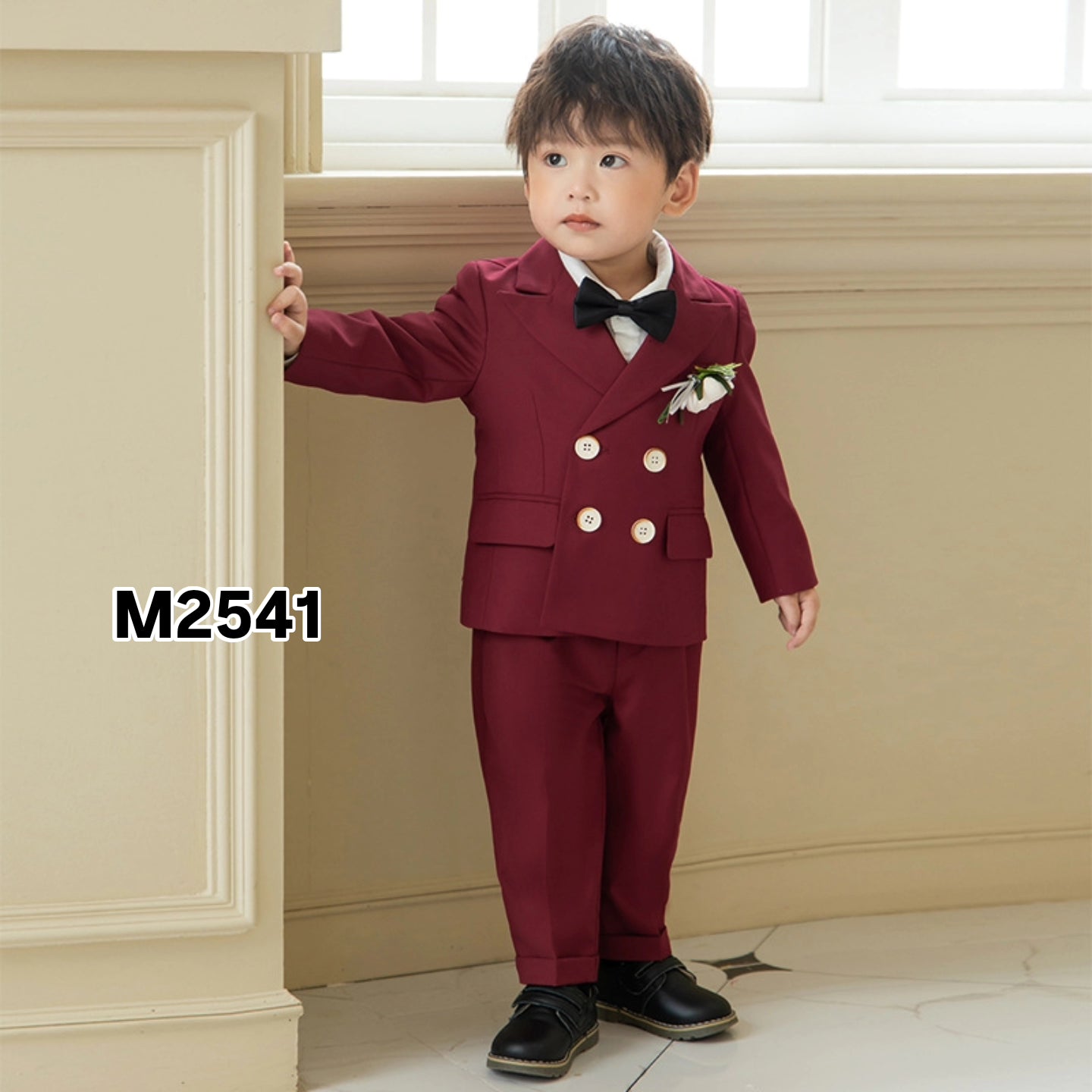 طقم ولادي رسمي احمر